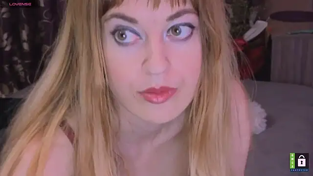 paulathesweet online show from May 2026 07:52:01 PM