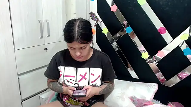 katery wok11 online show from November 2025 08:30:02 PM