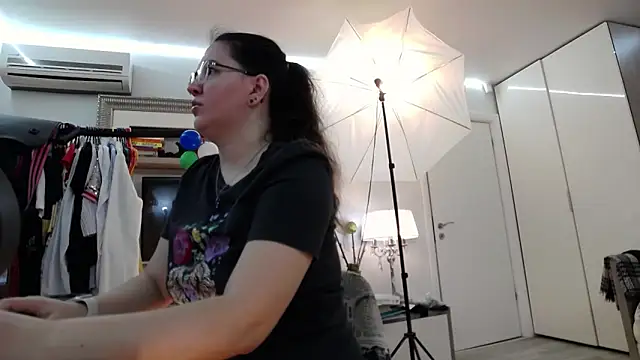 ILoveToFeelU online show from March 2025 10:54:01 PM