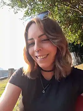 Mia Railey online show from October 2025 03:13:01 PM