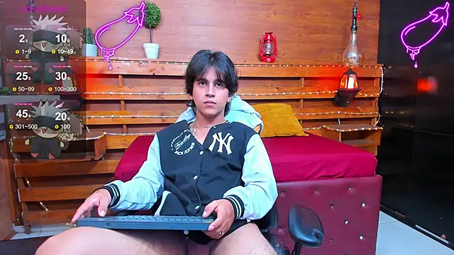 Snapshot of alex_477 chatting on January 2025 02:35:01 PM alex 477 online show from January 2025 02:35:01 PM