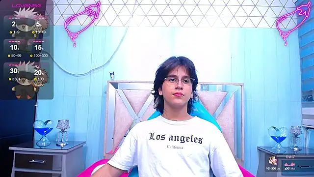 Snapshot of alex_477 chatting on February 2025 02:38:02 PM alex 477 online show from February 2025 02:38:02 PM