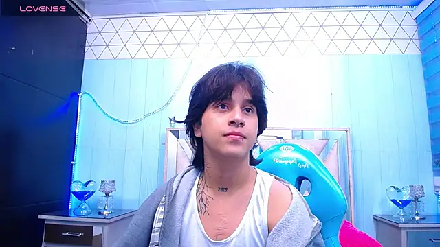 Snapshot of alex_477 chatting on February 2025 11:28:02 AM alex 477 online show from February 2025 11:28:02 AM