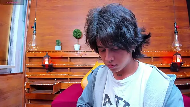 Snapshot of alex_477 chatting on February 2025 11:31:02 AM alex 477 online show from February 2025 11:31:02 AM