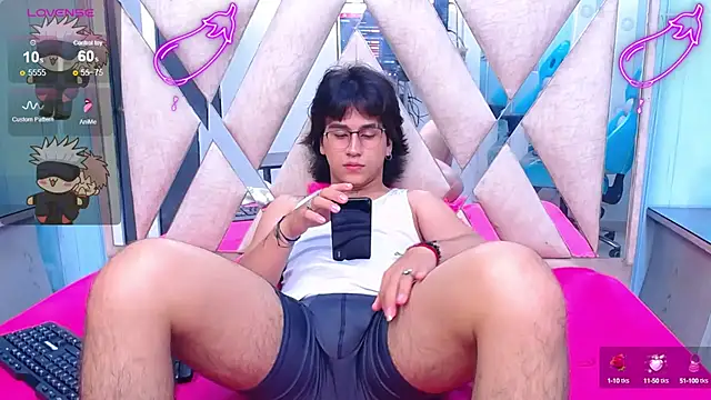 Snapshot of alex_477 chatting on February 2025 02:37:02 PM alex 477 online show from February 2025 02:37:02 PM