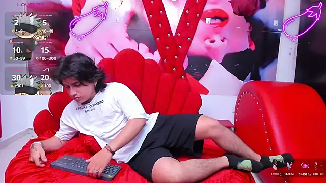 Snapshot of alex_477 chatting on February 2025 02:46:02 PM alex 477 online show from February 2025 02:46:02 PM