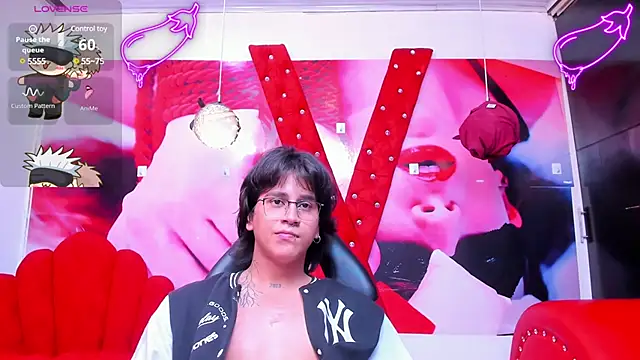 Snapshot of alex_477 chatting on March 2025 05:50:01 PM alex 477 online show from March 2025 05:50:01 PM