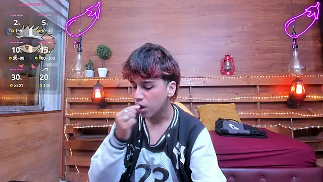 Snapshot of alex_477 chatting on September 2025 11:32:01 AM alex 477 online show from September 2025 11:32:01 AM