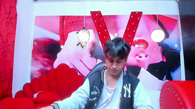 Snapshot of alex_477 chatting on September 2025 11:37:02 AM alex 477 online show from September 2025 11:37:02 AM