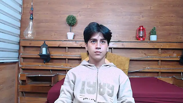 Snapshot of alex_477 chatting on October 2025 11:43:01 AM alex 477 online show from October 2025 11:43:01 AM