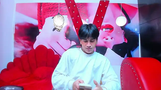 Snapshot of alex_477 chatting on October 2025 11:33:02 AM alex 477 online show from October 2025 11:33:02 AM