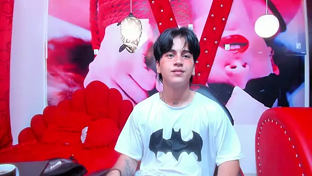 Snapshot of alex_477 chatting on October 2025 11:33:02 AM alex 477 online show from October 2025 11:33:02 AM