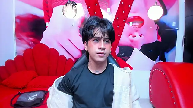 Snapshot of alex_477 chatting on November 2025 11:42:02 AM alex 477 online show from November 2025 11:42:02 AM