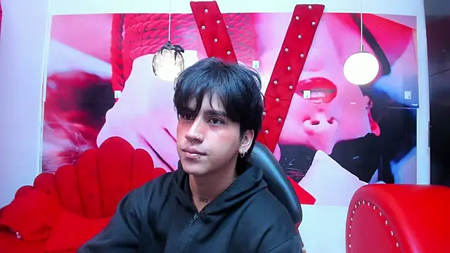 Snapshot of alex_477 chatting on November 2025 11:31:01 AM alex 477 online show from November 2025 11:31:01 AM