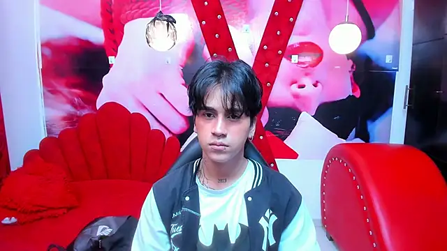 Snapshot of alex_477 chatting on November 2025 11:32:02 AM alex 477 online show from November 2025 11:32:02 AM