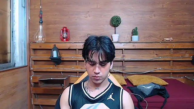 Snapshot of alex_477 chatting on November 2025 11:33:02 AM alex 477 online show from November 2025 11:33:02 AM