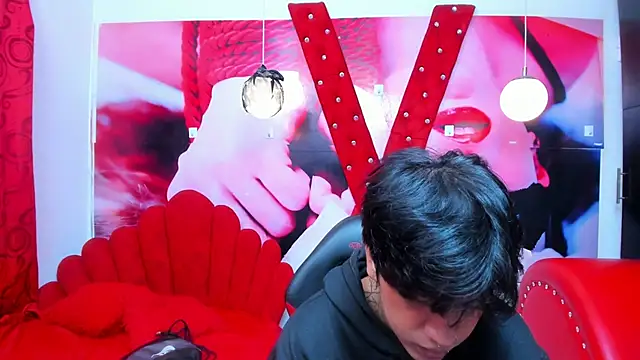 Snapshot of alex_477 chatting on November 2025 11:35:01 AM alex 477 online show from November 2025 11:35:01 AM