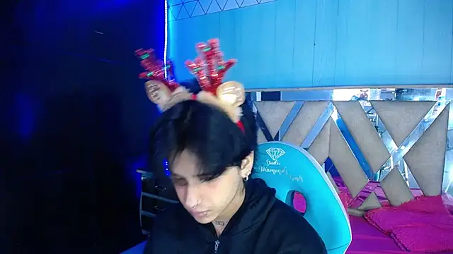 Snapshot of alex_477 chatting on December 2025 11:37:01 AM alex 477 online show from December 2025 11:37:01 AM