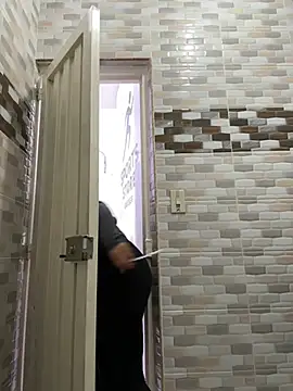 kim monti online show from April 2026 10:00:02 PM