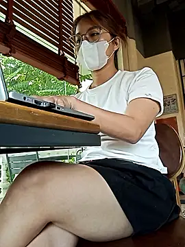 Snapshot of Michiko1 chatting on June 2026 05:31:02 AM Michiko1 online show from June 2026 05:31:02 AM
