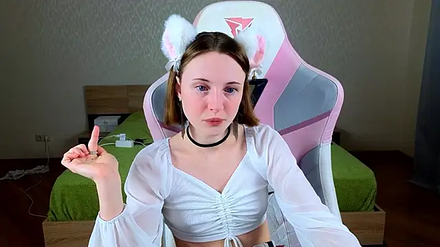 Cowell Adelina online show from March 2026 09:22:01 AM