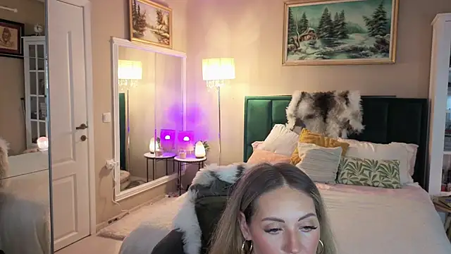 JoanneGG online show from January 2026 12:09:02 PM