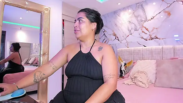 kiana cream online show from November 2025 11:24:02 AM