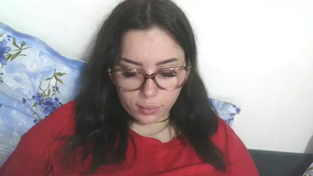 LovelyJulliette online show from July 2026 03:38:02 PM