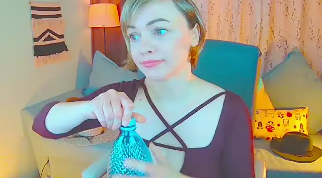 NandiSmile online show from March 2025 07:03:02 AM