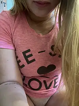 natashasweet online show from December 2024 03:33:02 PM