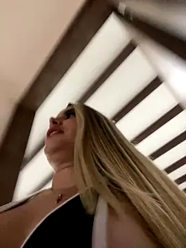 natashasweet online show from October 2025 03:04:02 AM