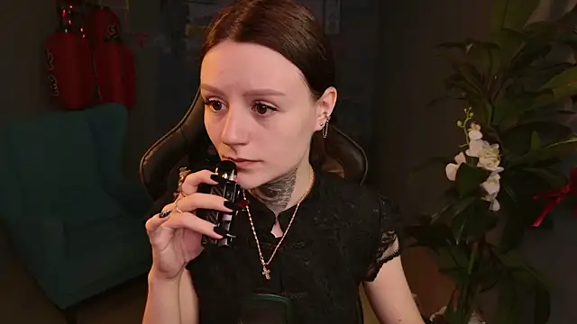 Snapshot of VeliraBraitberg chatting on July 2026 06:17:01 AM VeliraBraitberg online show from July 2026 06:17:01 AM