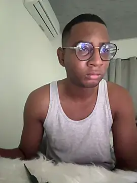 Snapshot of Arwens_bell08 chatting on March 2025 11:53:01 PM Arwens bell08 online show from March 2025 11:53:01 PM