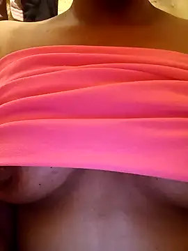 Snapshot of Blueecherry chatting on December 2024 07:46:02 PM Blueecherry online show from December 2024 07:46:02 PM