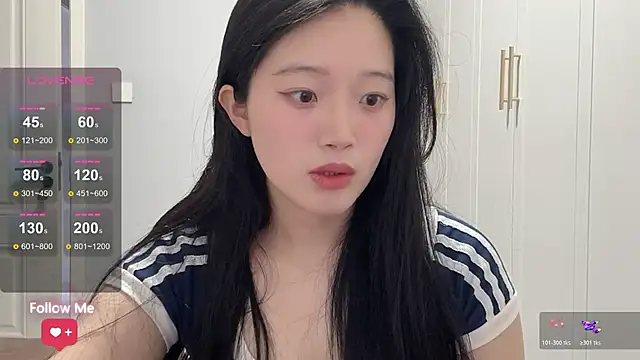 rose-u online show from March 2026 01:32:02 AM