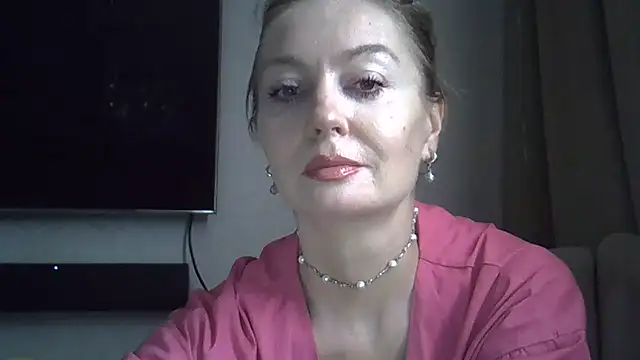 ZarinaSwift online show from June 2026 06:59:01 AM