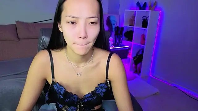  MIURA  online show from November 2025 01:11:01 AM