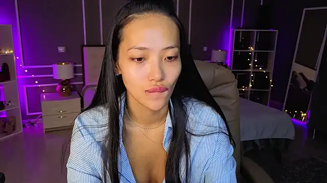  MIURA  online show from April 2026 01:08:01 AM