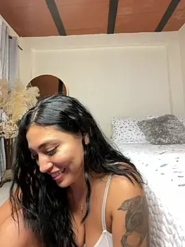 Snapshot of Sol_Miller chatting on March 2025 09:05:02 PM Sol Miller online show from March 2025 09:05:02 PM