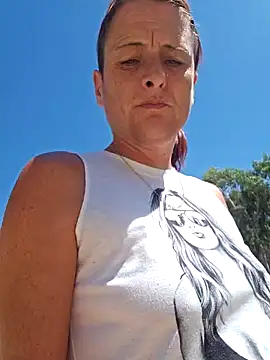 Snapshot of Pussy69Kat chatting on February 2025 01:33:01 AM Pussy69Kat online show from February 2025 01:33:01 AM