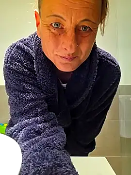 Snapshot of Pussy69Kat chatting on October 2025 09:50:02 AM Pussy69Kat online show from October 2025 09:50:02 AM