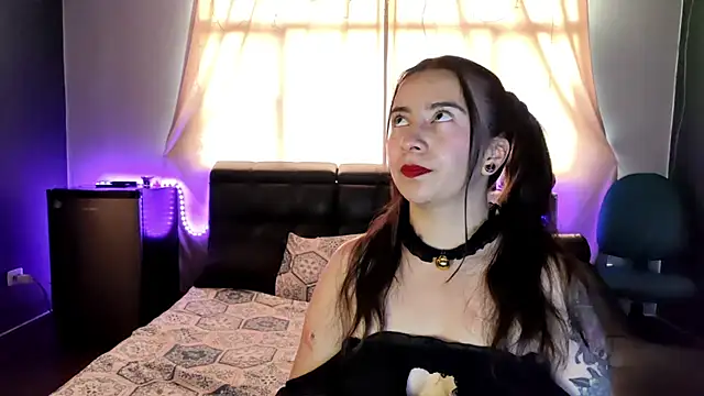 Snapshot of Alaia_sam chatting on May 2026 10:16:01 PM Alaia sam online show from May 2026 10:16:01 PM