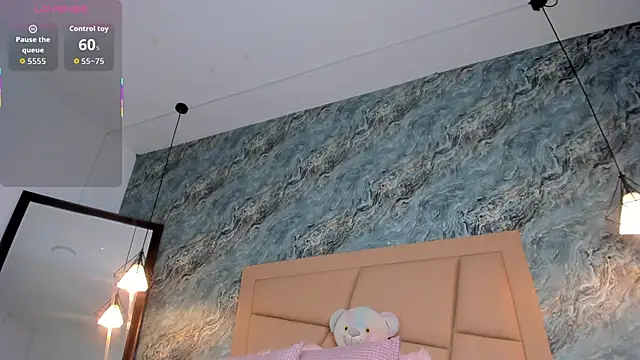  Hollywood 1 online show from September 2025 03:30:01 AM