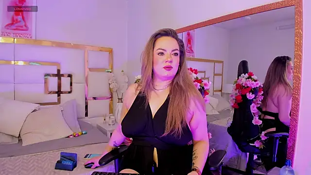 AvaMiia online show from April 2026 02:31:01 PM