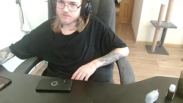 BenKingX online show from January 2025 12:49:02 PM