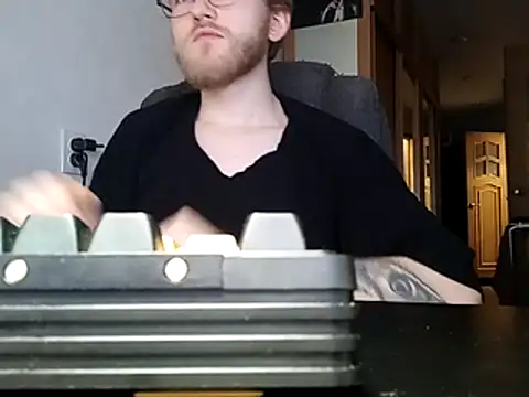 BenKingX online show from December 2025 12:47:02 PM