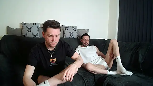 twotwinkhusbandss online show from February 2026 09:04:01 PM