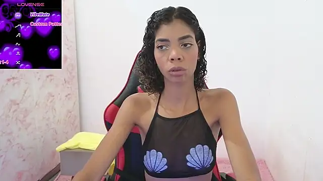 Snapshot of ElisaBoyer chatting on February 2026 10:14:02 AM ElisaBoyer online show from February 2026 10:14:02 AM