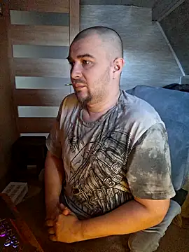 Foxyshaved online show from March 2026 05:48:01 AM