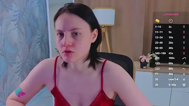 MaryCoopeer online show from November 2025 04:37:02 AM